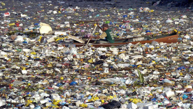 Figure 3. Contrary to what you may have seen on the Internet, this IS NOT the Great pacific garbage patch (and, by the way, the patch cannot be seen from space). This picture was taken in Manila during a garbage crisis. | Credit: JAY DIRECTO/AFP/Getty Images