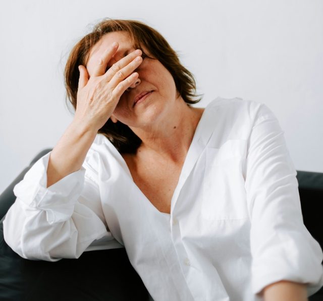 Elinzanetant, a (possible) relief for menopausal hot flashes