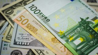 Could the euro replace the dollar as global reserve currency? It’s not getting any less likely